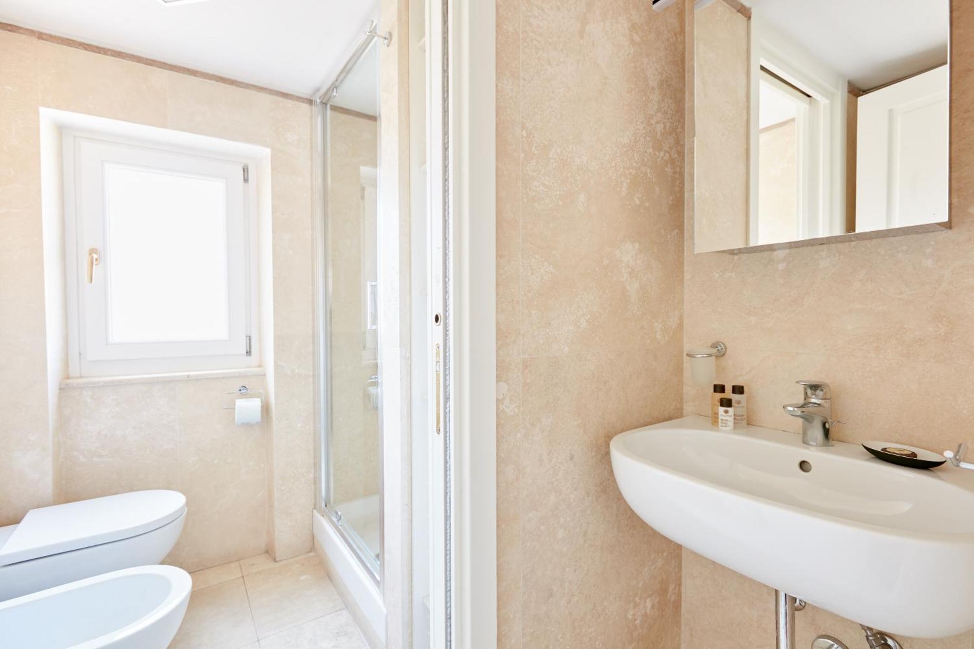 Sonder Montevecchio Aparthotel Rome Ruang foto